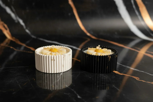 Lumănare in suport de ceramică - Claren Candles